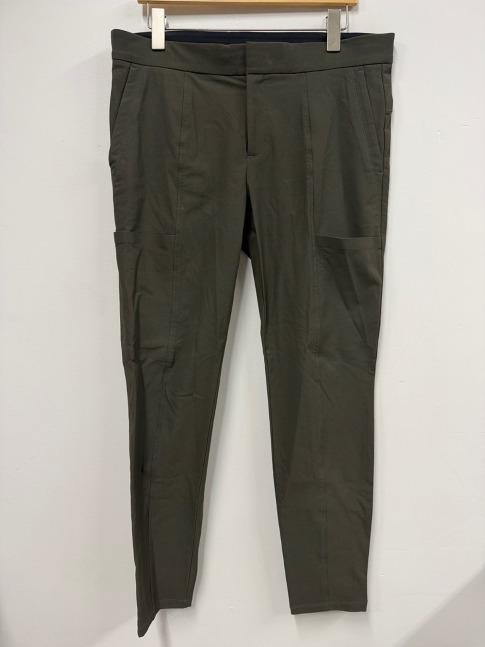ATHLETA Wander Stash Skinny Pant 12 army green - Picture 2 of 6